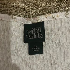 Wild fable target XS white pink floral coquette tee shirt crop top